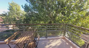 Bel appartement contemporain proche des commodités - Image 2