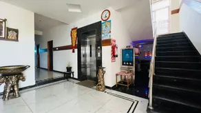 Raja Residency (RR) Near Isha - Image 4