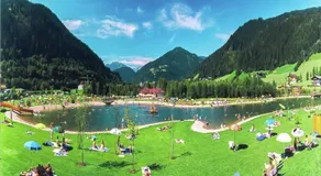 Sprawling Mansion near Ski Area in Salzburg - Image 3