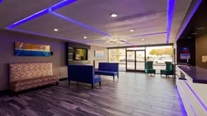 Marina Bay Inn & Suites - Image 4