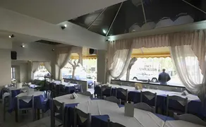 Socrates Hotel - Image 4