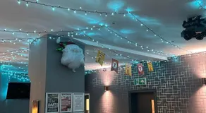 The Queens Hotel - Image 3
