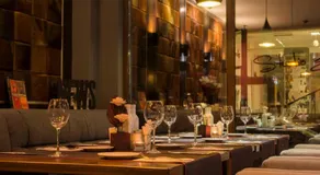 Hotel Oppium Restaurant & Garden - Image 3