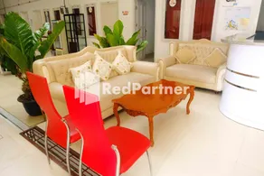 Fortuner Homestay Syariah Makassar Mitra RedDoorz - Image 2
