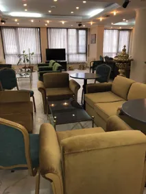 Avlonya Hotel - Image 4