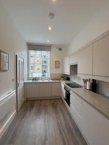 Luxury Studio - in Queensway - 1Min from Hyde Park - Image 4