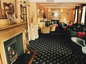 The Golden Lion Hotel - Image 5