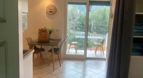 Cosy studio piscine eze bord de mer - Image 2