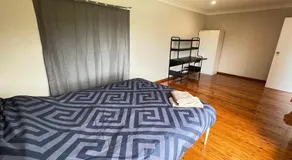 Room 44 - Image 5