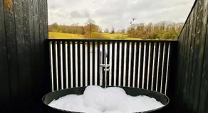 Leeds Castle Lakeside Lodges - Image 5