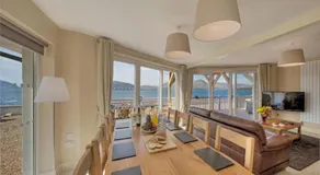 Beach Houses with Hot Tubs - Image 2