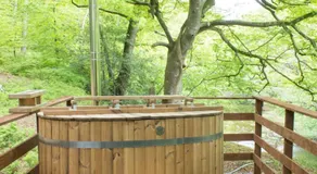 Broomhills Farm River Eco Pods - Image 3