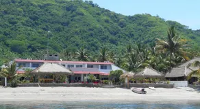 Silver Fern Beach Retreat - Image 4