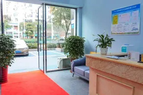 Xinlei Hotel - Image 3