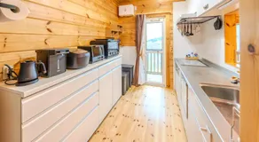 P's Wood 元箱根 ー芦ノ湖を望むログハウスー 屋根付BBQ 最大7名 - Image 5