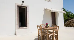 Papa-Antonis Stone House - Image 5