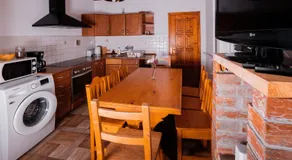 Chill House - Image 3