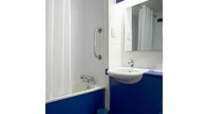 Travelodge Leicester Markfield - Image 4