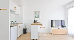 Studio Orly 15 min I Balcon, cuisine, Wi-Fi rapide - Image 2