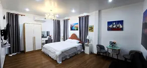 Tiny Island Lake Lodge - Image 2