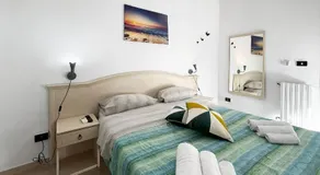 Bed and Breakfast Station - Image 2