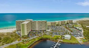 Stunning condo in Pinnacle Port, Panama City Beach - Image 4