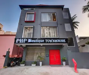 PHP BOUTIQUE TOWNHOUSE - Image 3
