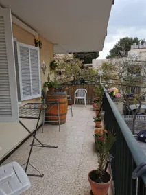 Private Double Room with Shared Bathroom and Wifi - Image 4