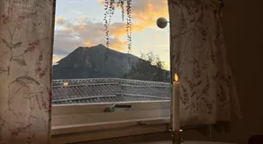 Home with a view - Image 4