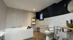 APARTAMENTOS DOÑA JIMENA DEL AMBROZ 4 Estrellas complejo único en el centro del pueblo - Image 2