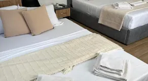 Lexhulo Room's - Image 2