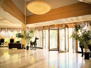 Jun Li Hotel - Image 4