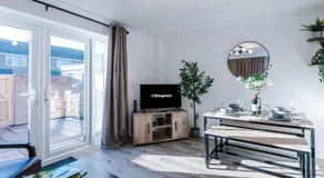 4 Eversley Park - Image 2