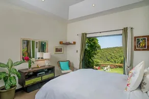 Nianna Luxurious Villa - Image 2