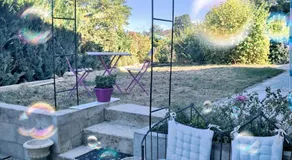 Petit Paradis Cosy T1 Bis 40m2 Indépendent Studio en Maison avec Jardin & Parking Gratuit - Image 3