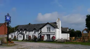 Garway Moon Inn - Image 3