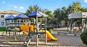CozySuites at Chandler - Image 4