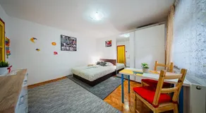 Flex SelfCheckIns 178 - Zagreb - Studio Apartment - Loggia - Image 2
