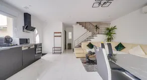 Maison chaleureuse et neuve 90m2 à 5min du centre de Libourne - Image 3