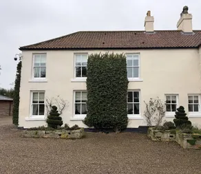 West Cottage, Tadcaster, with log burner, stunning - Image 4