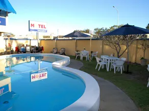 Sunburst Motel - Image 4