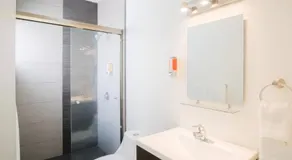 Casa moderna y elegante en el corazón de Ensenada! - Image 2