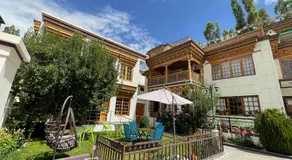New Royal Guest House - Image 5