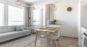 Arctic Penthouse City Suite - Image 3