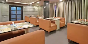 Gold Coast Beach Resort - Image 2