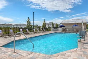 Comfort Inn & Suites Orlando Sanford Airport - Image 4