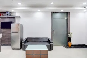 Hotel O G+ - Image 4