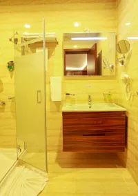 LOVELY & NEW 1 BEDROOM HOTEL APARTMENT FURNISHED - Image 3
