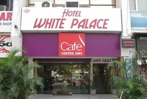 Hotel White Palace - Image 1