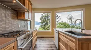 The Lodge on Harrison Lake - Image 5